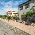 Gerani Rossi * Villa San Pietro