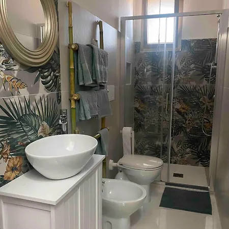 Gerani Rossi Apartment